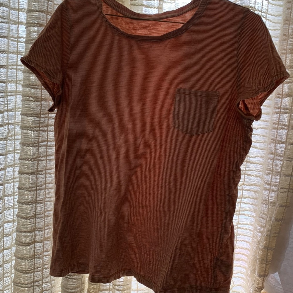striped orange tee